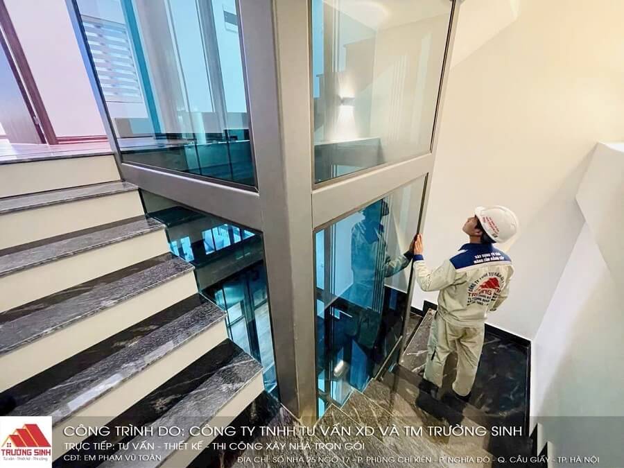 Cầu thang máy là gì?